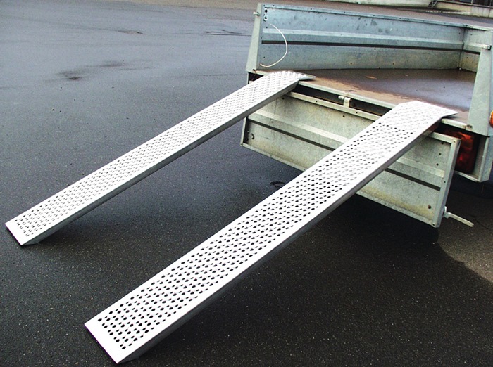 HP AUTOZUBEHÖR Verladeschiene 400 kg ohne Rand gerade
