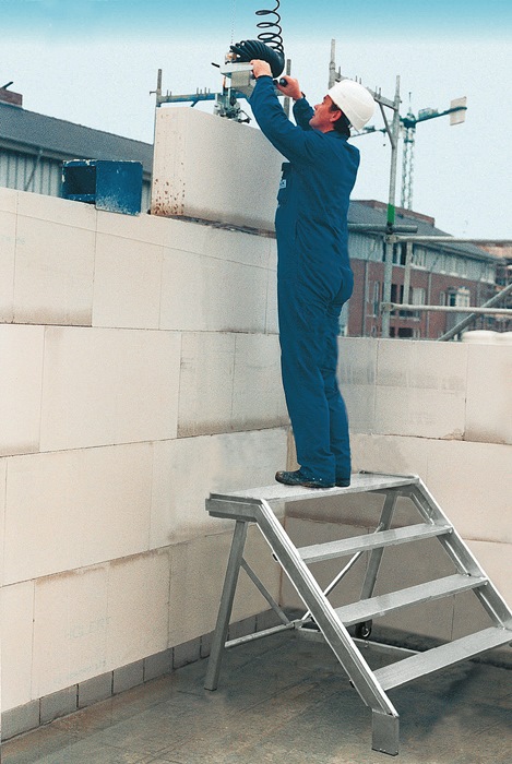 MÜBA Maurertreppe Tritthöhe 0,23 m